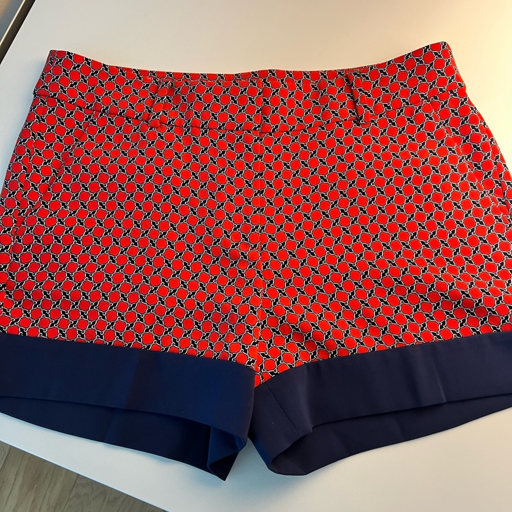 Ann Taylor Red and Blue Nautical Short - Picture 2 of 5